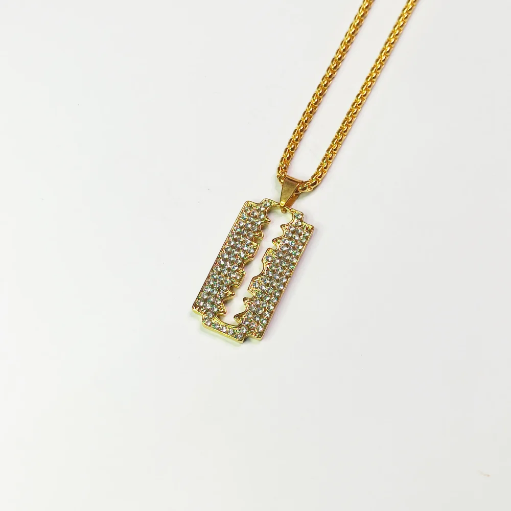 Necklace With Iced Out Blade Pendant_PUSHOPPER